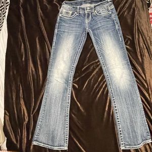 Vigoss The New York BootCut Jeans. Size 3/4. Great condition.